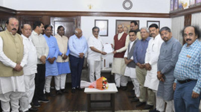 Bhupendra Patel meets Gujarat Governor, stakes claim to form government