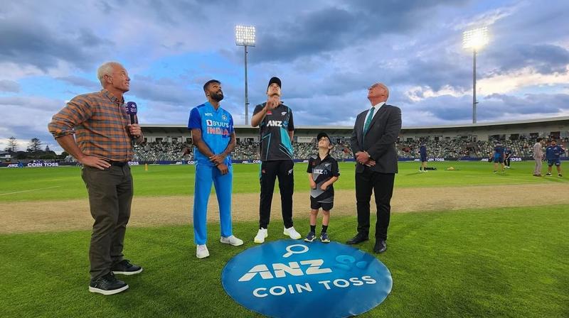 New Zealand won the toss and decided to bat