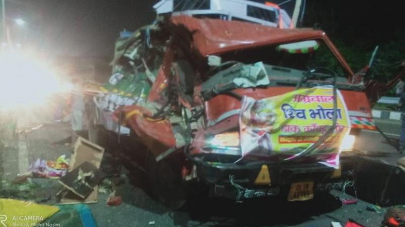 Four pilgrims killed in road accident in outer Delhi