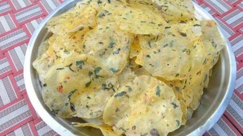 How to make delicious potato papad at home News In Hindi