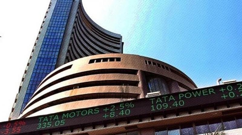 Stock Market News: Sensex lost nearly 400 points in early trade in global markets