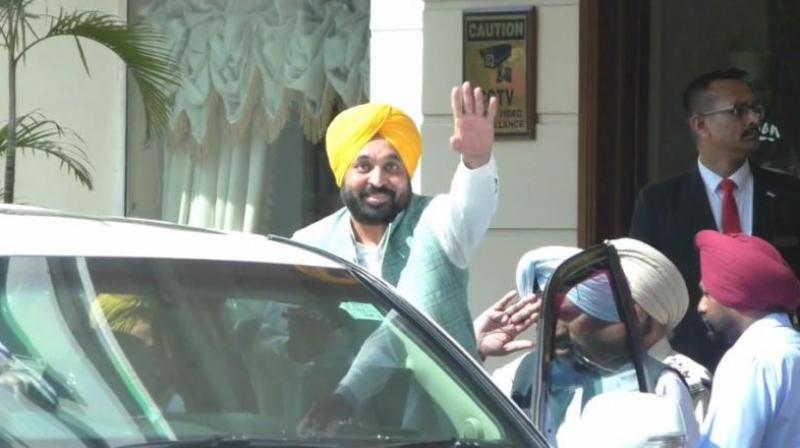 CM Bhagwant Mann reaches Jalandhar, holds meeting with cabinet ministers and senior leaders