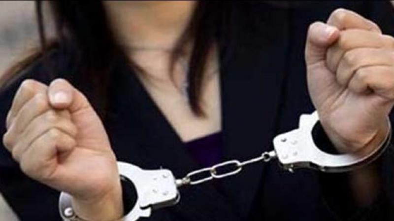 Woman arrested for running prostitution racket in Thane
