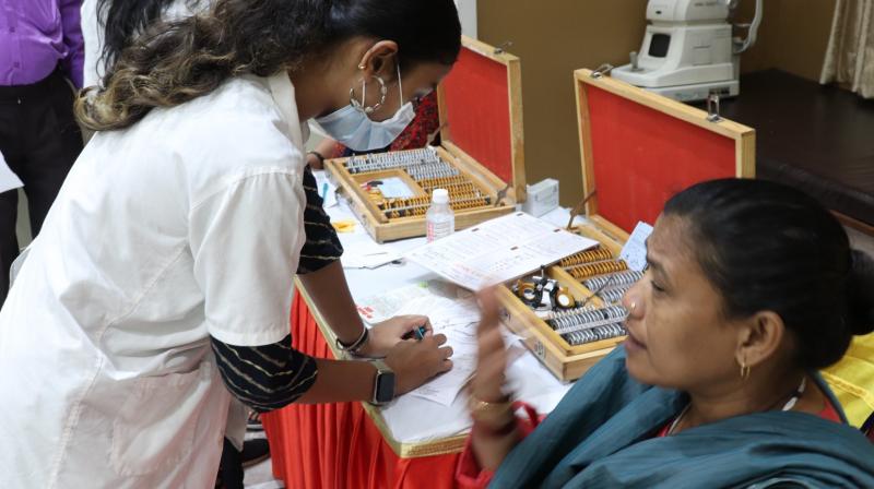 Hundreds of people reached the free eye check up camp organized by VIFPA - Sangram Shirke