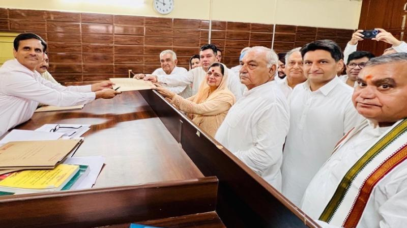 Bhupendra Singh Hooda filed nomination for assembly elections news in hindi