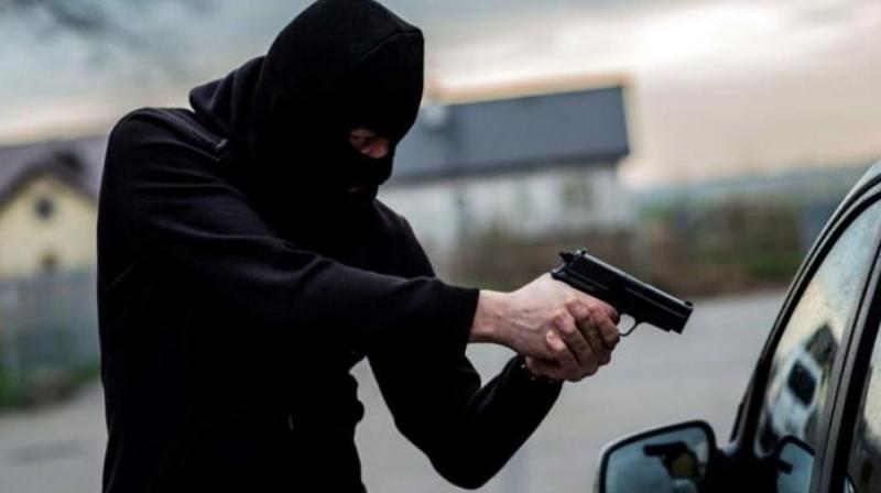robbery at petrol pump in Amritsar News